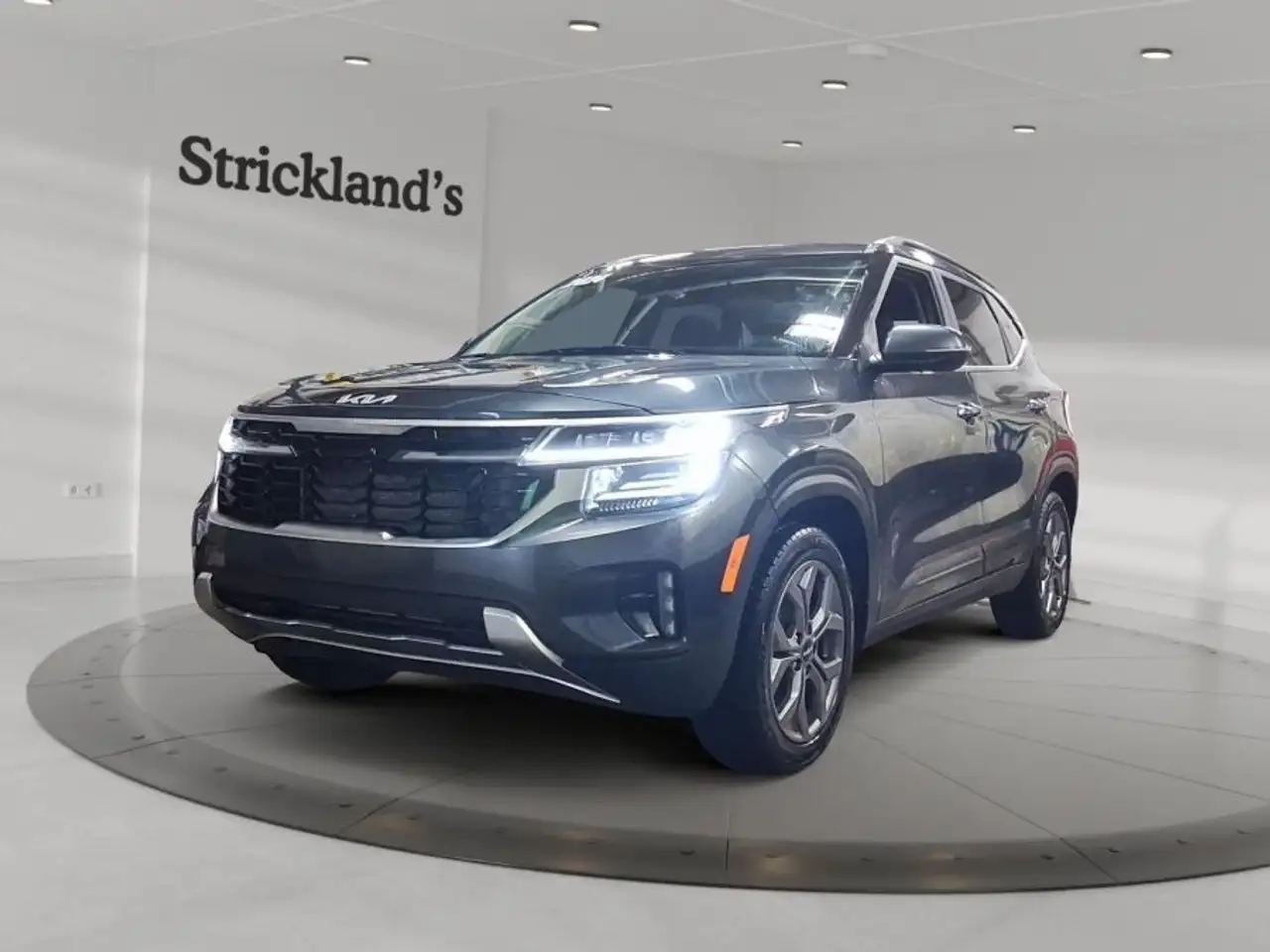 Kia Seltos снимка Kia Seltos