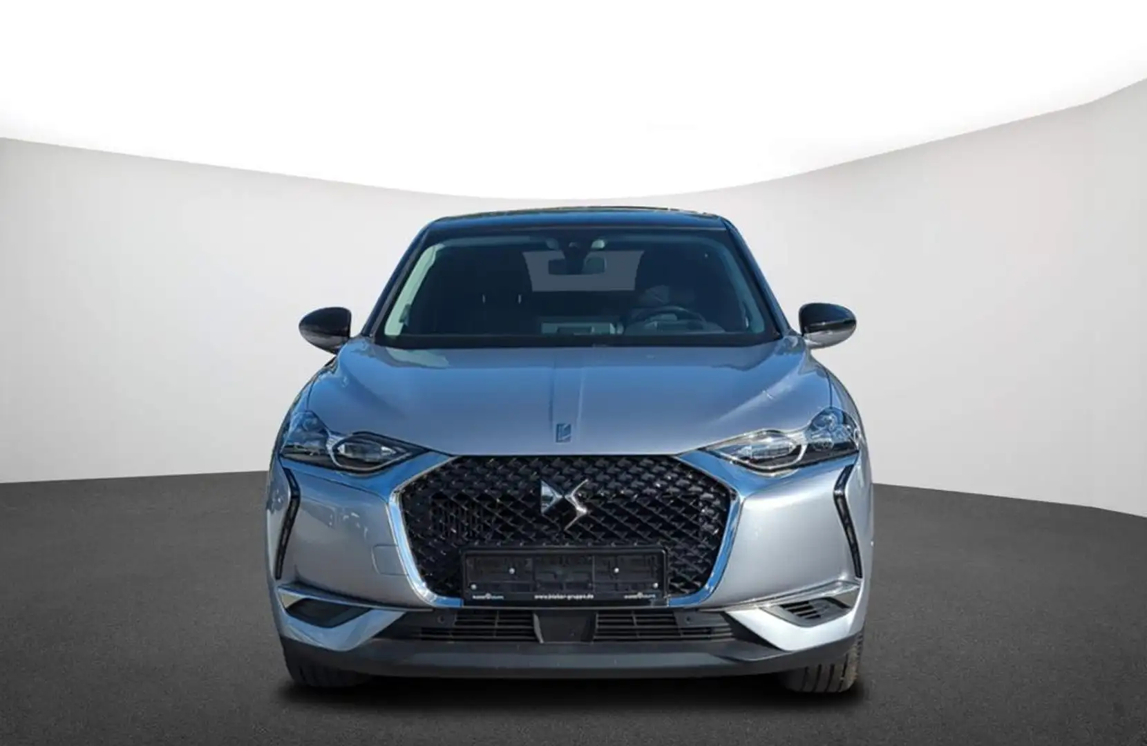 DS Automobiles DS 9 DS 3 Crossback So Chic Grau - 2
