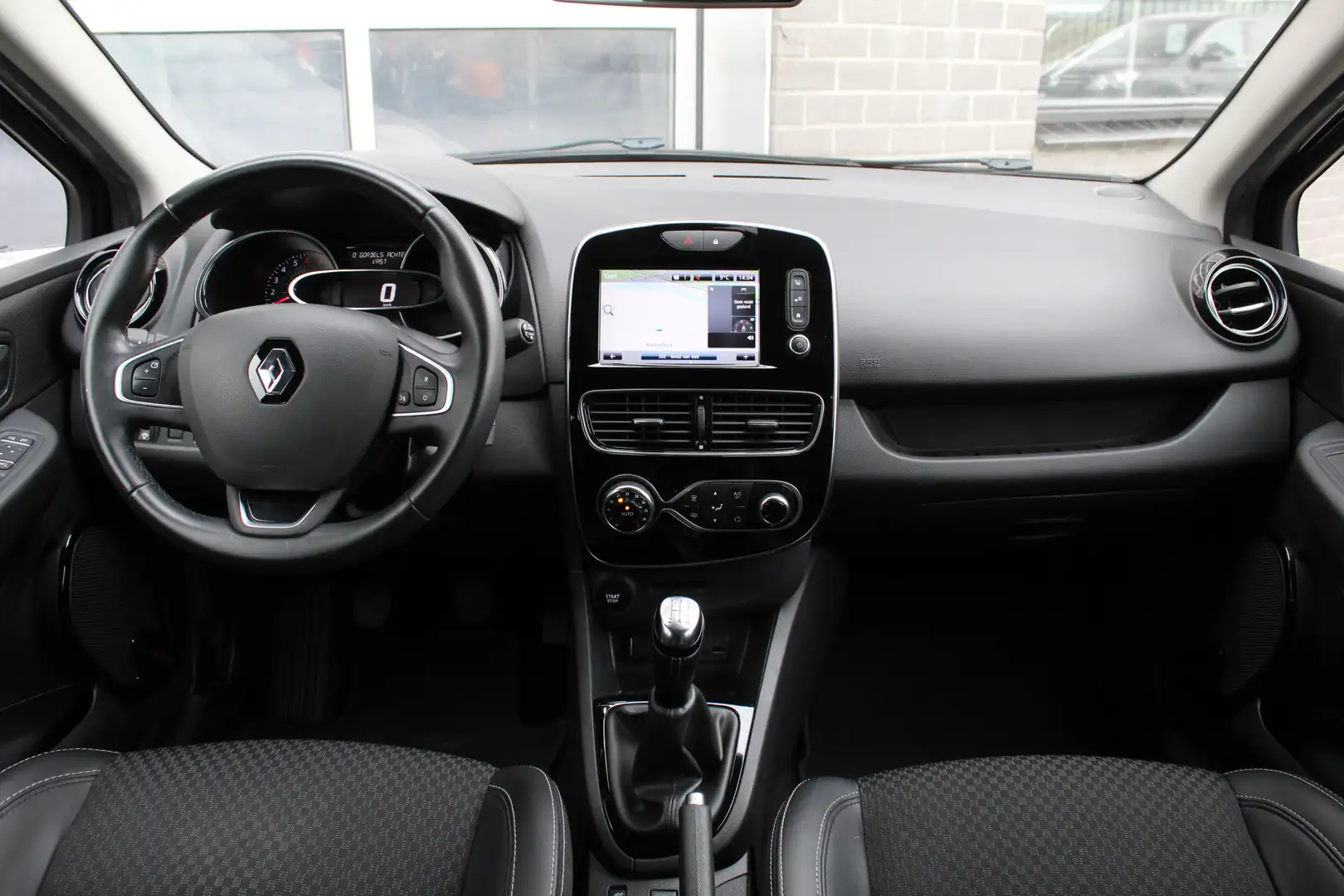 Renault Clio 0.9 TCe Intens / Camera / Keyless / Navigatie / Le Black - 2