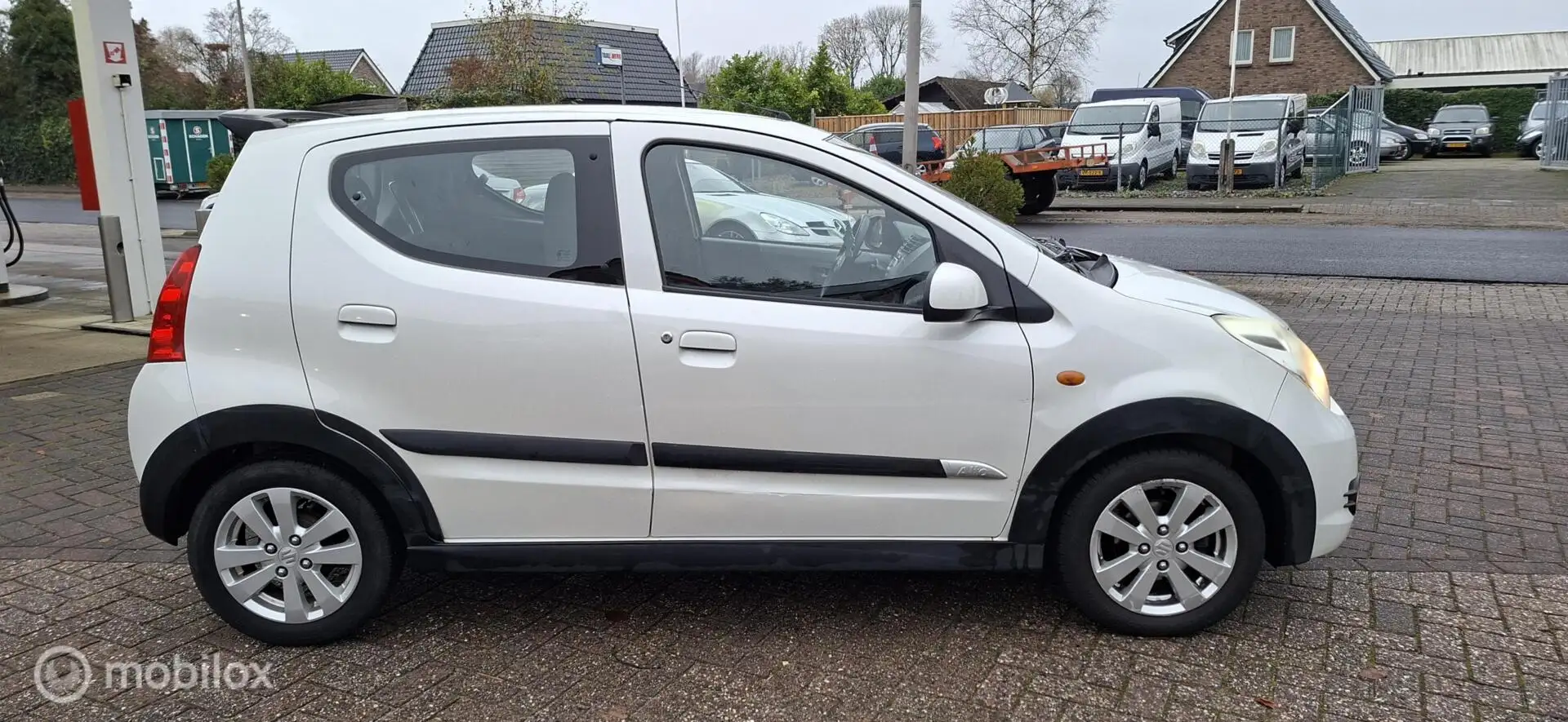 Suzuki Alto 1.0 Exclusive Blanco - 2