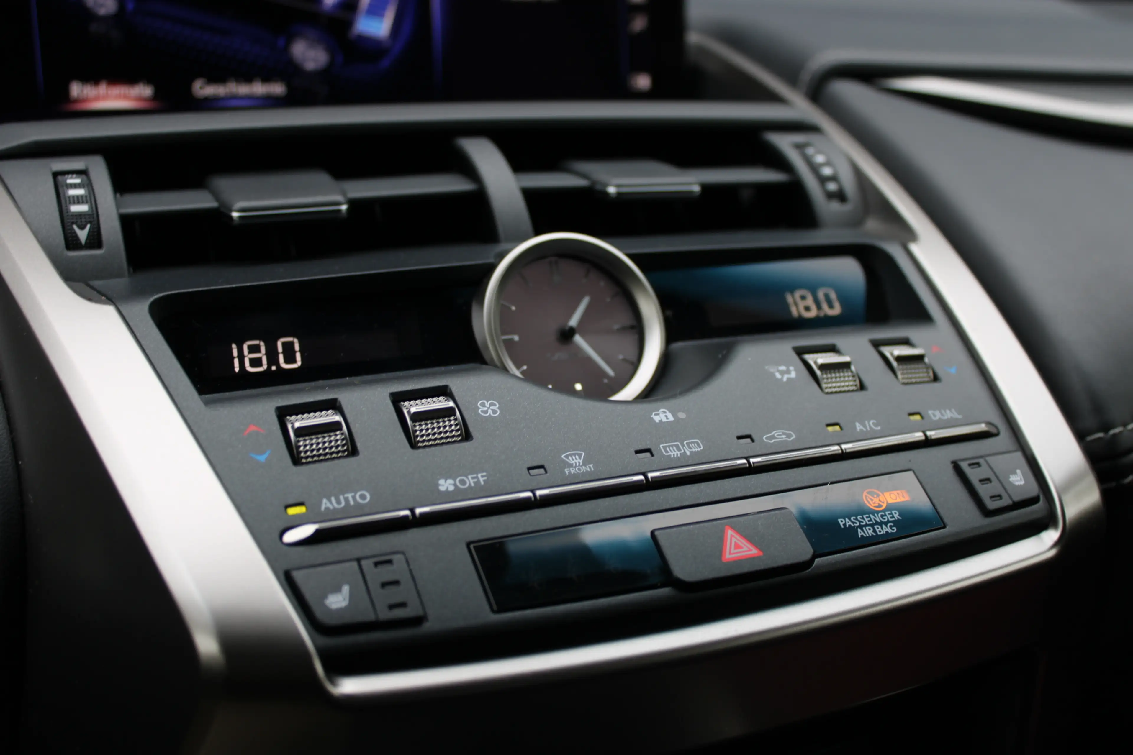 Lexus NX 300h AWD Luxury Line Leer Full-Led — photo 11