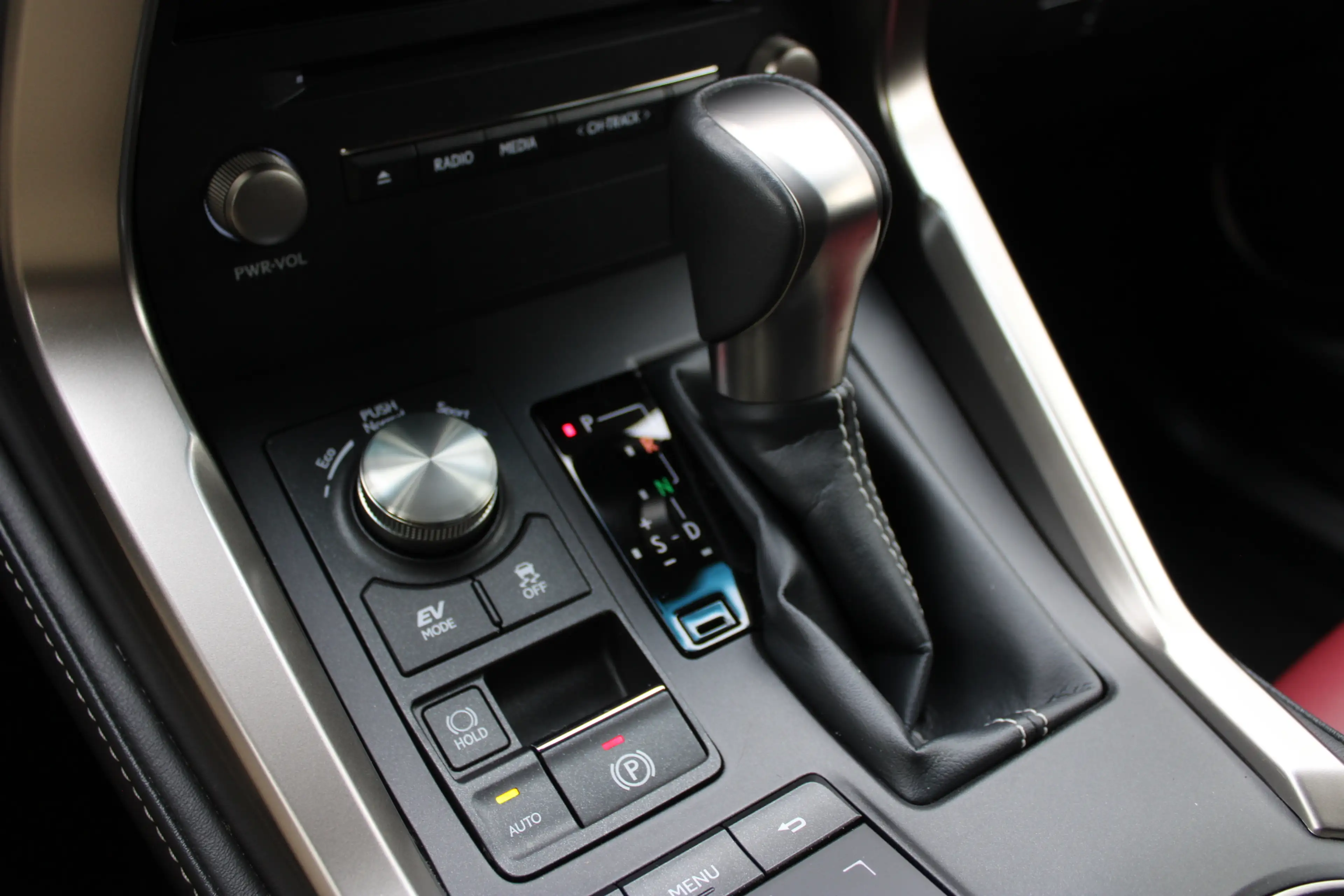 Lexus NX 300h AWD Luxury Line Leer Full-Led — photo 13