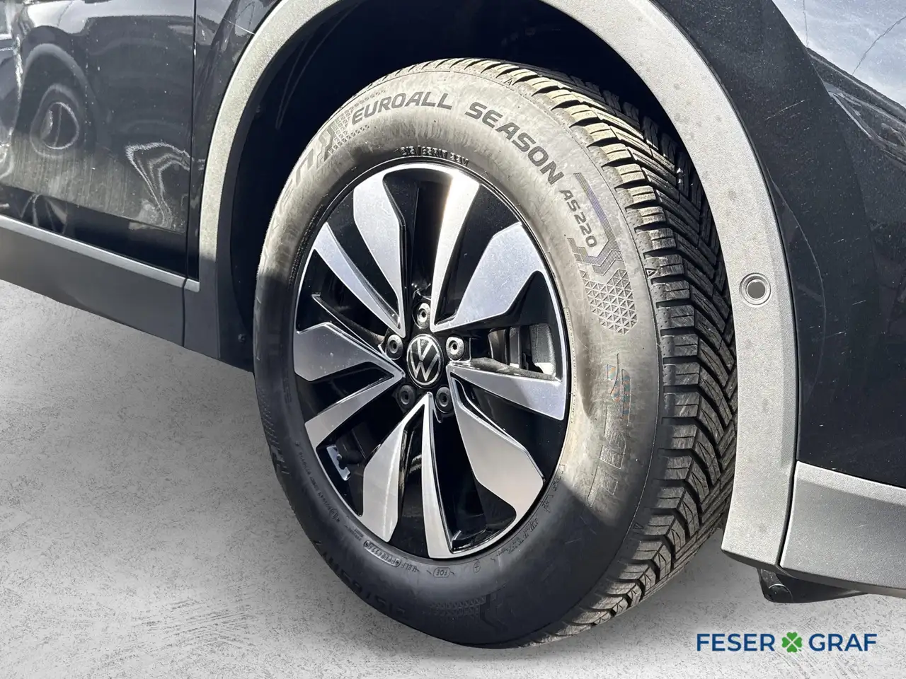 Volkswagen Tiguan 2.0 TDI DSG GOAL AHK ACC KAM360 GJR NAVI 4