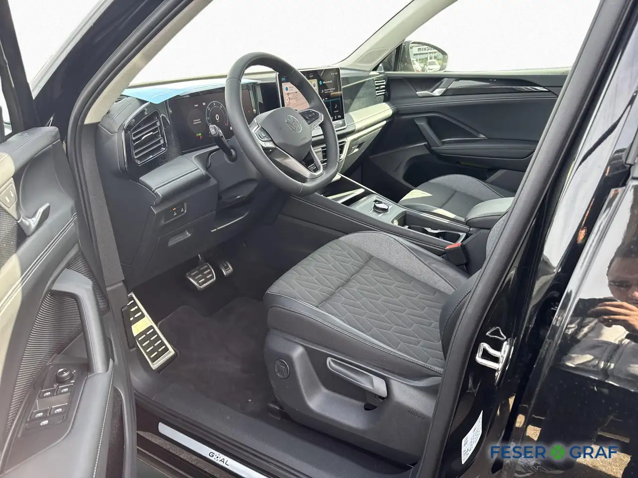 Volkswagen Tiguan 2.0 TDI DSG GOAL AHK ACC KAM360 GJR NAVI 10