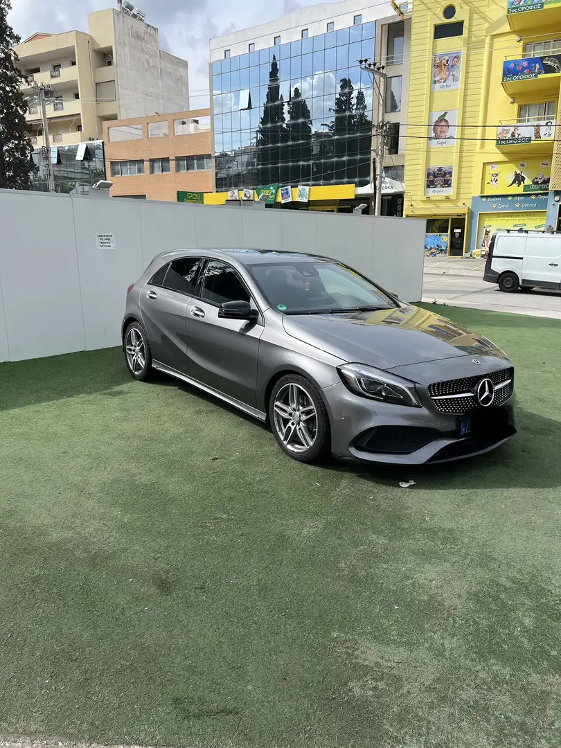 Mercedes-Benz A 220 4Matic 7G-DCT AMG Line - 1