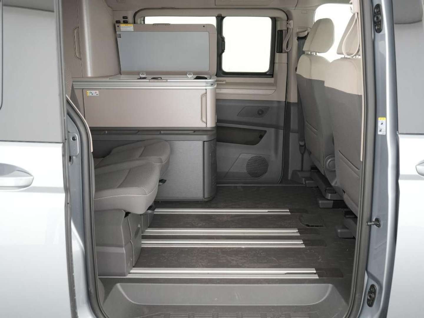 Volkswagen Multivan California Coast EHybrid 4Motion -  - Joinsteer - #4