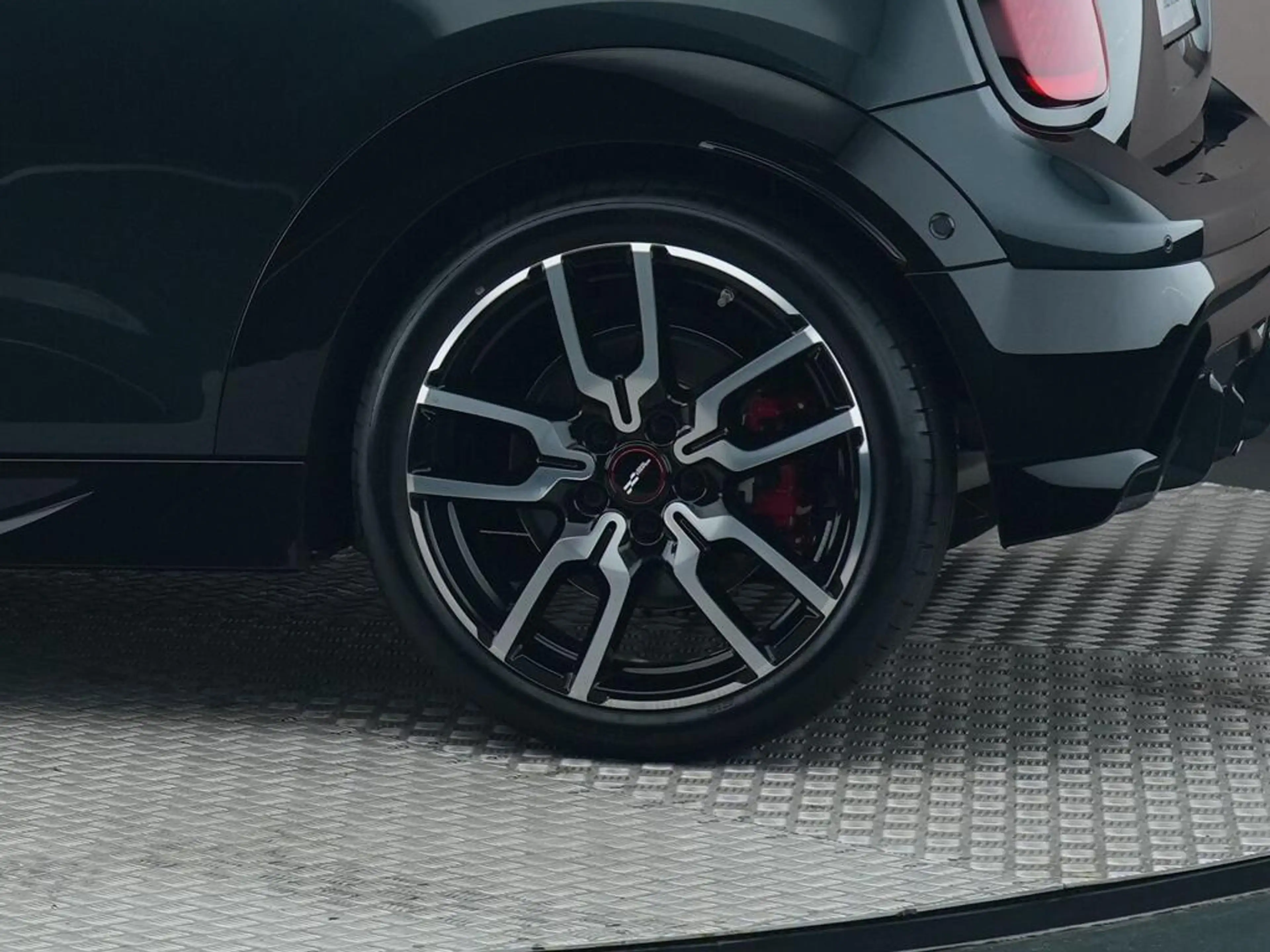 MINI John Cooper Works Cabrio 2.0 JCW XL — photo 15