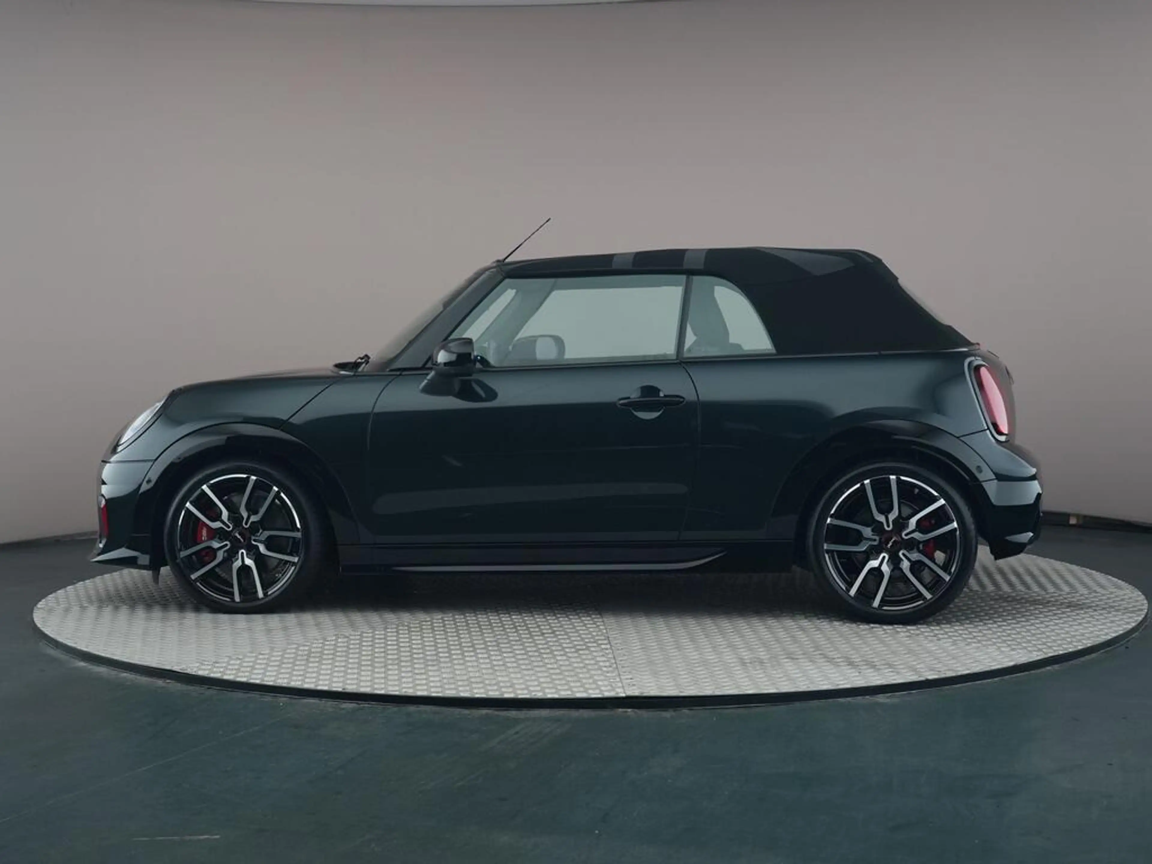 MINI John Cooper Works Cabrio 2.0 JCW XL — photo 8