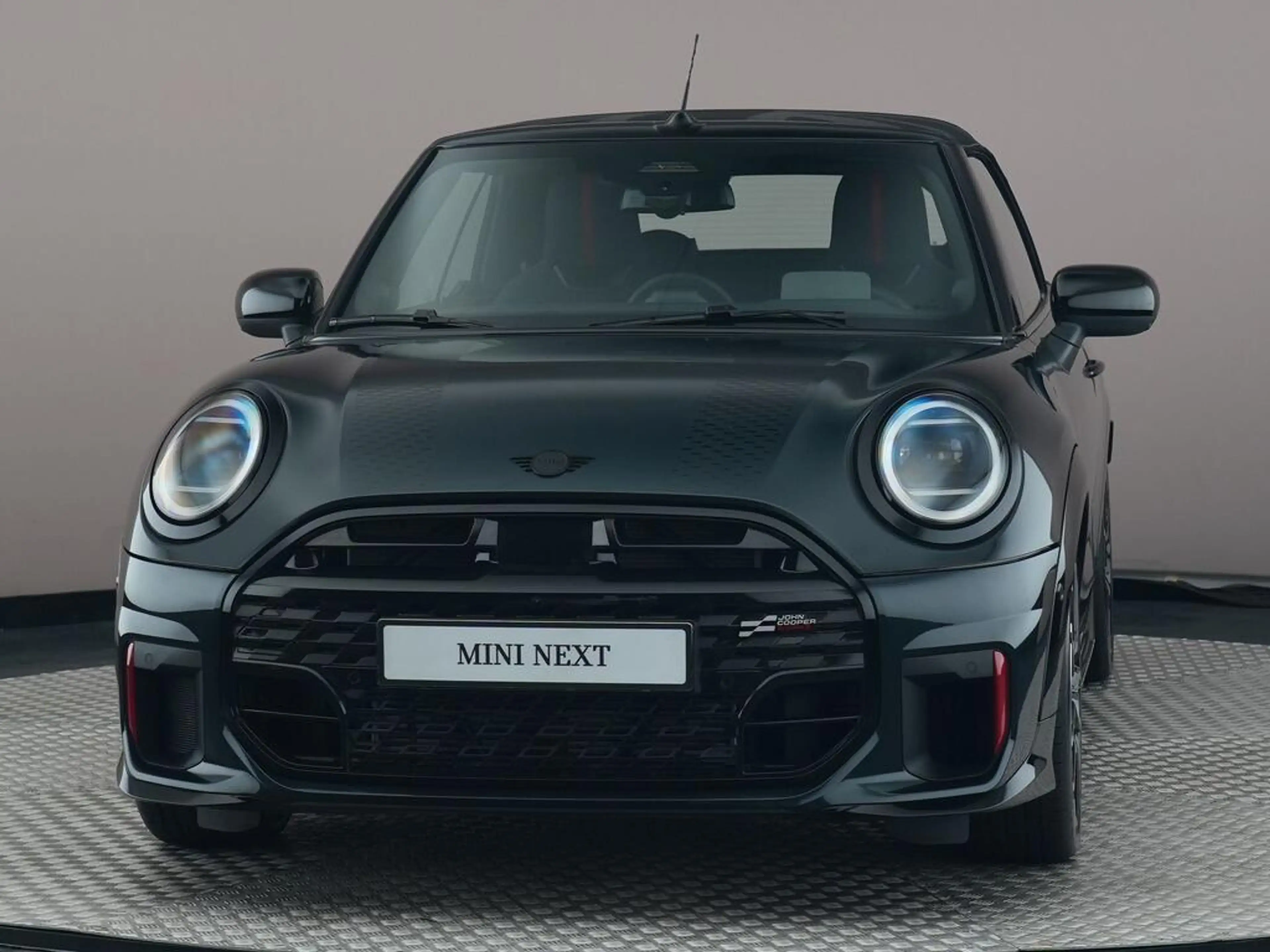 MINI John Cooper Works Cabrio 2.0 JCW XL — photo 2