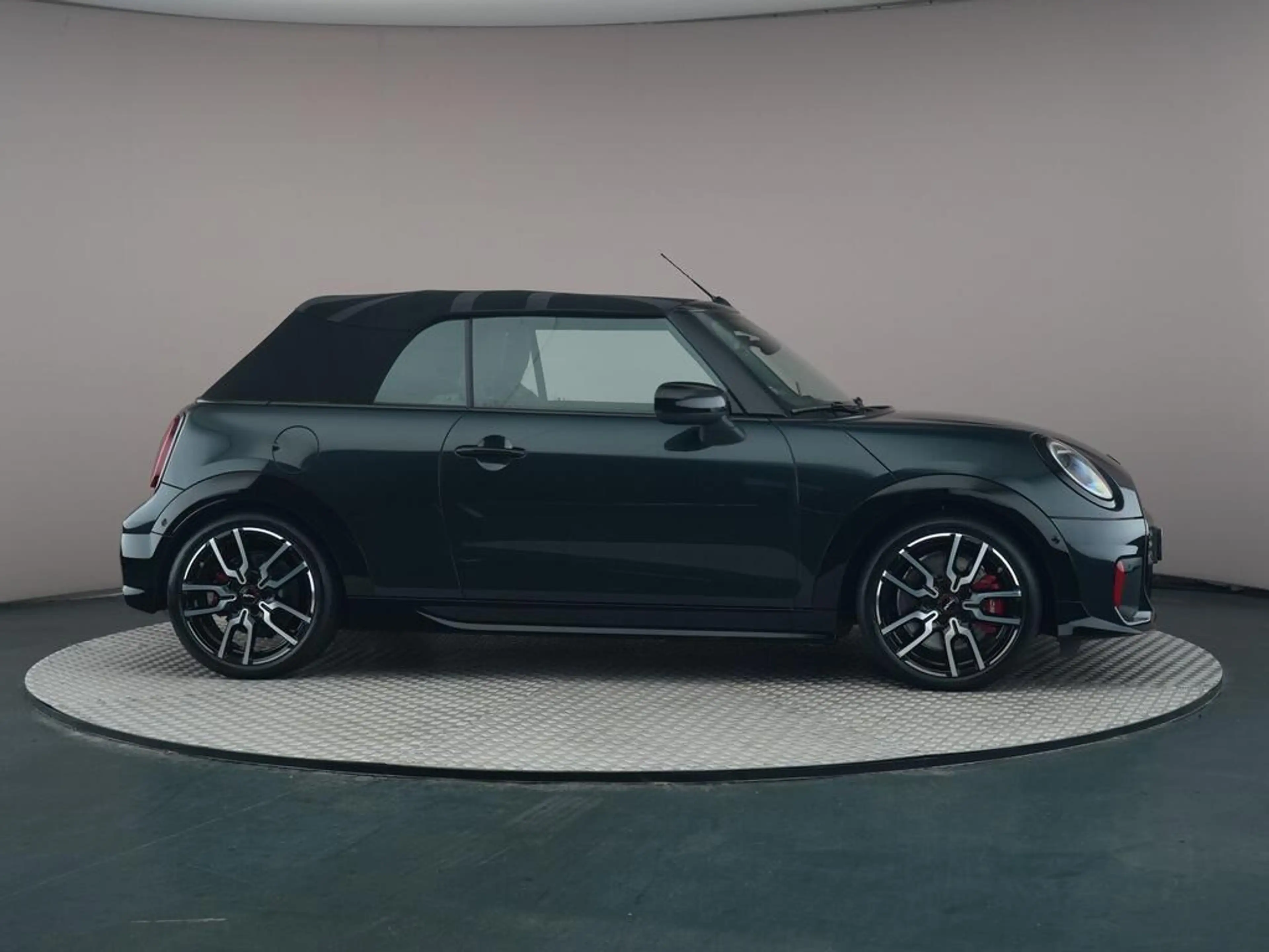 MINI John Cooper Works Cabrio 2.0 JCW XL — photo 7