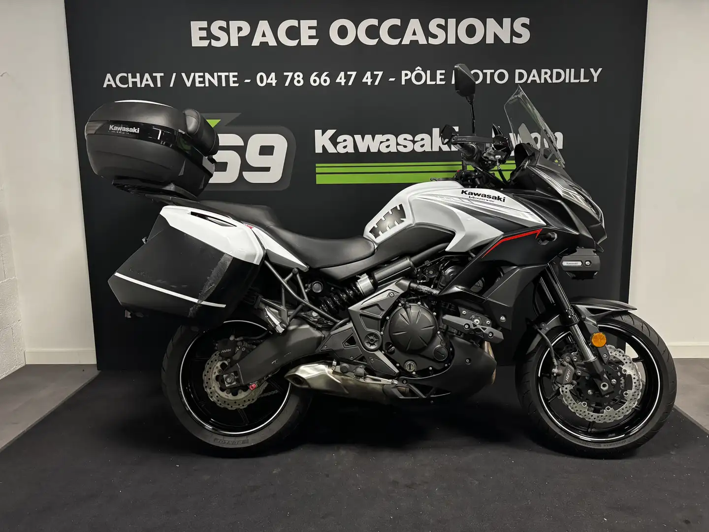 Kawasaki Versys 650 Blanc - 1