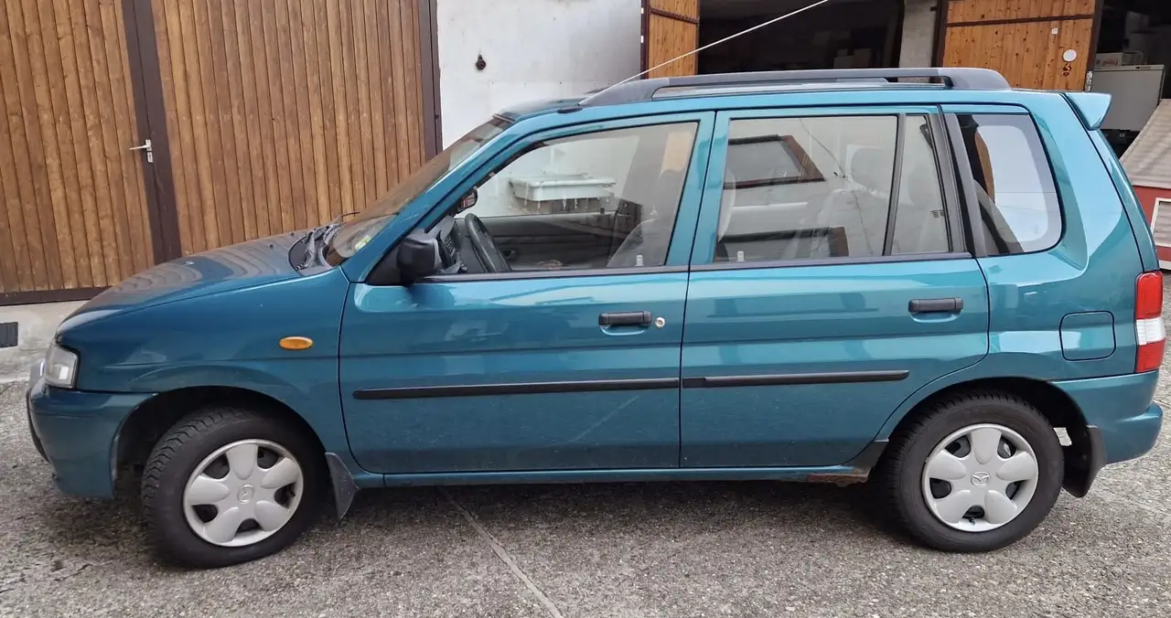 Mazda Demio 1.4 Comfort, foto 2