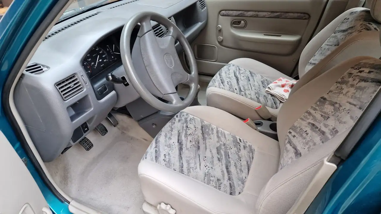Mazda Demio 1.4 Comfort, foto 5