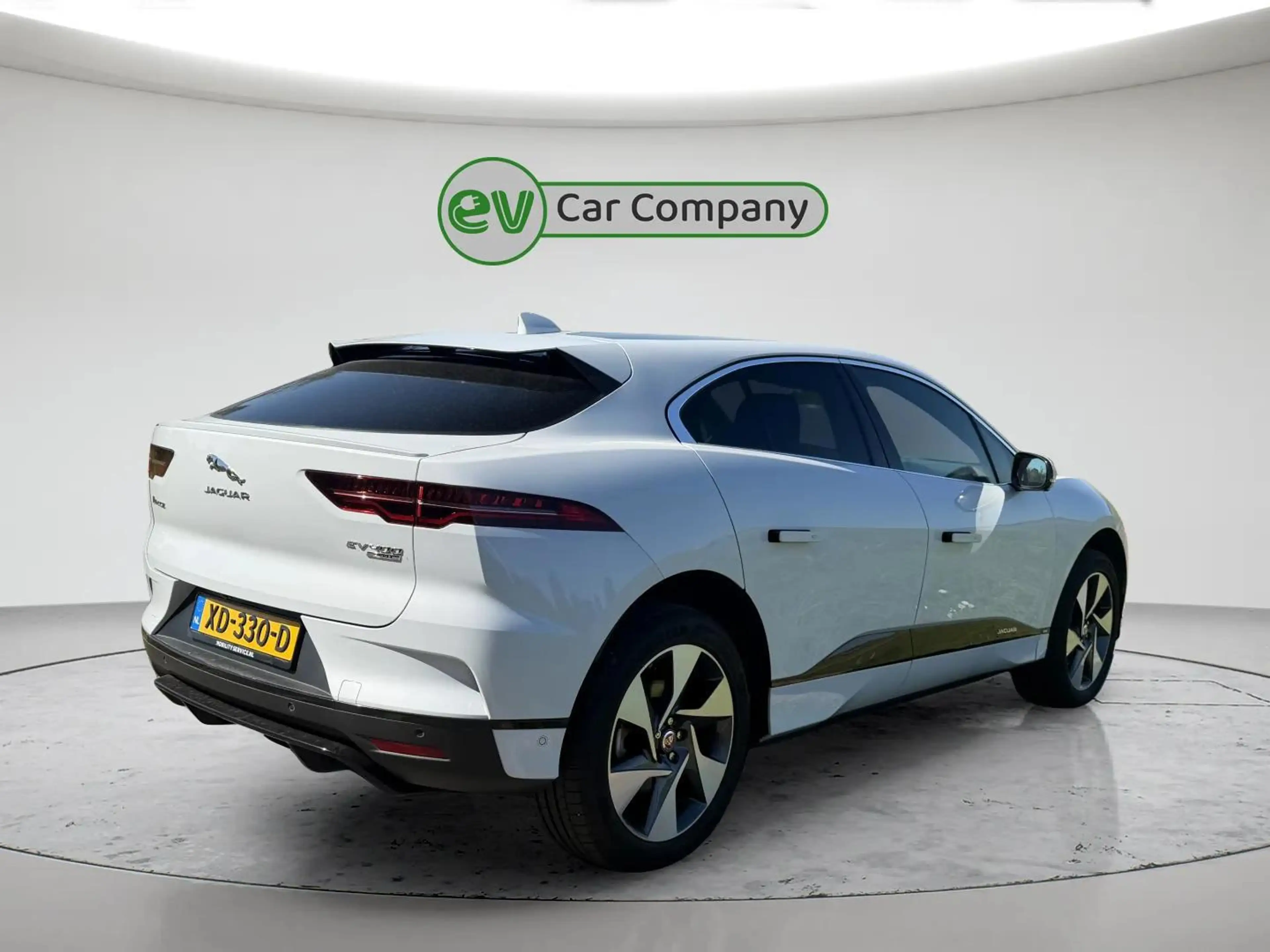 Jaguar I-Pace EV400 First Edition 90 kWh | SOH ..% | Panoramadak — photo 3