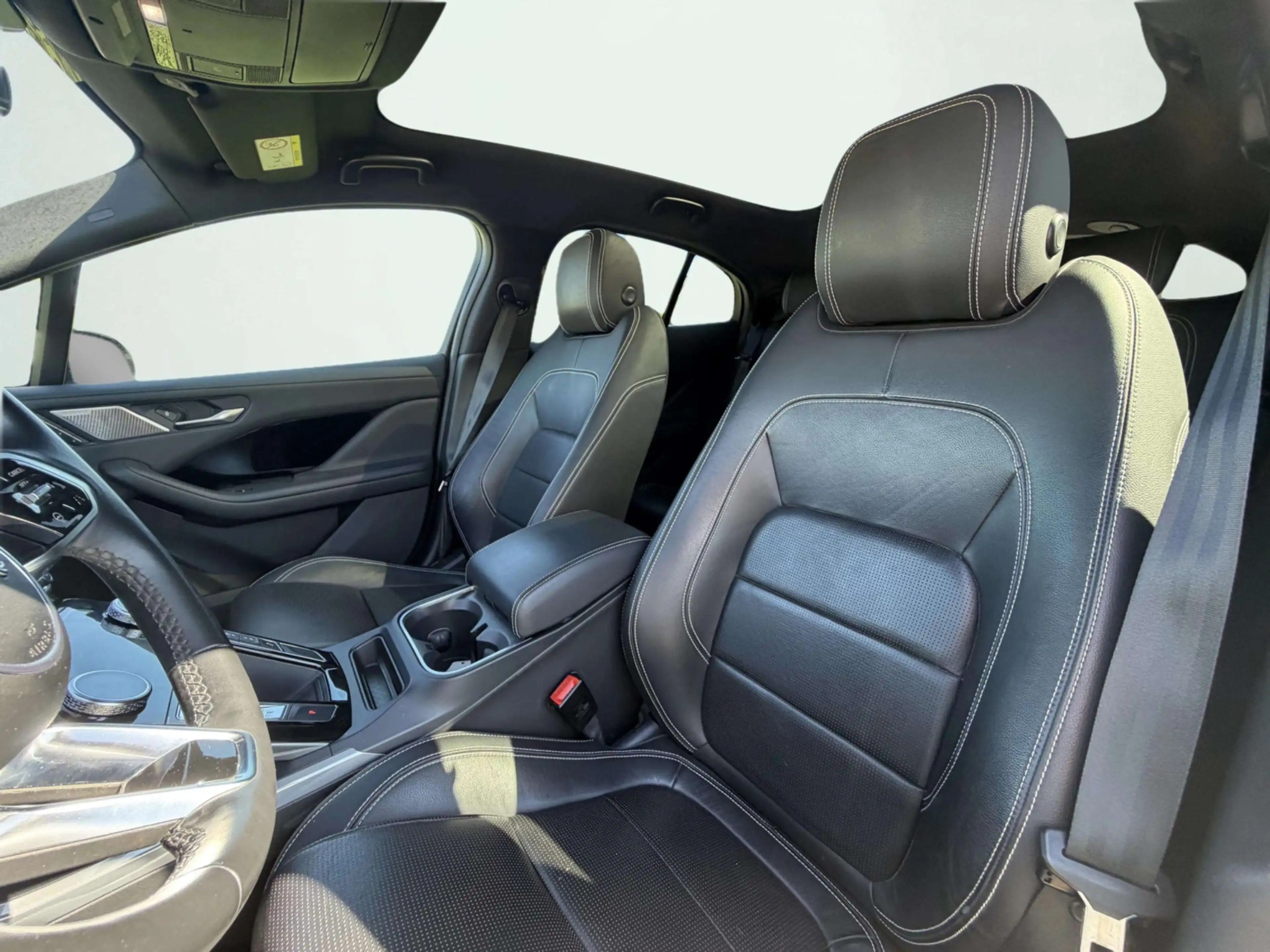 Jaguar I-Pace EV400 First Edition 90 kWh | SOH ..% | Panoramadak — photo 10