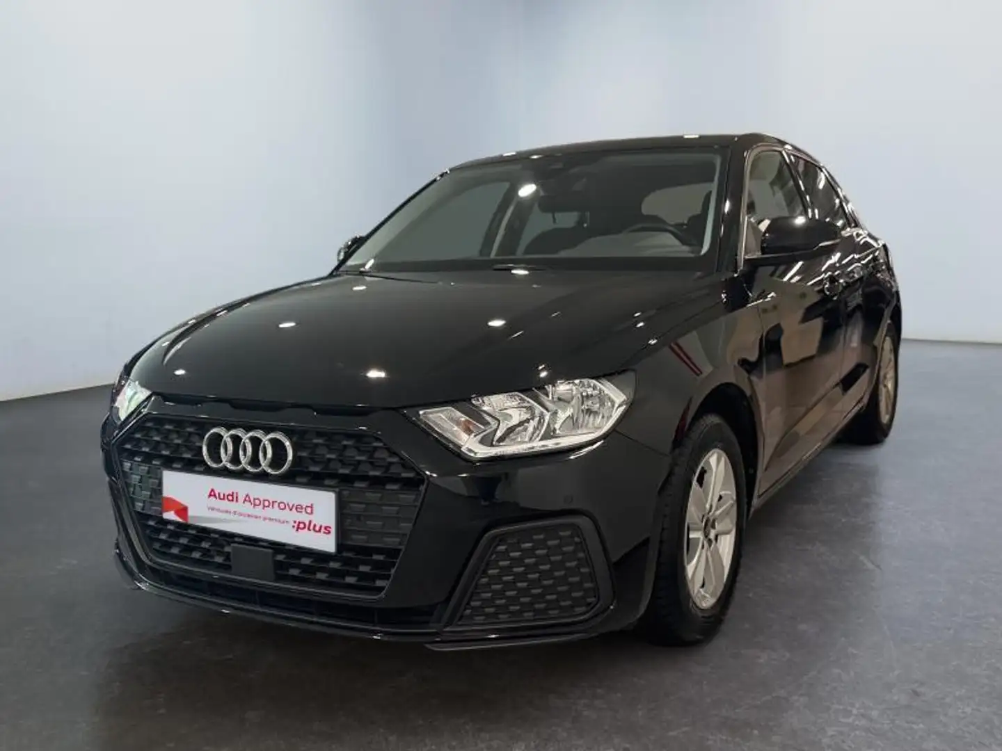 Audi A1 Attraction GPS CARPLAY Capteurs AV ARR Zwart - 1