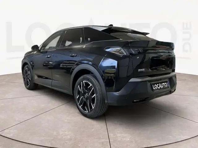 Peugeot 3008 view 5