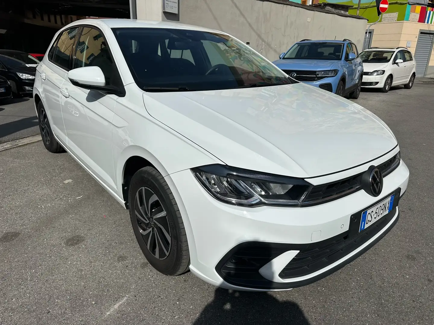 Volkswagen Polo 1.0 TSI Life 95 CV - 2