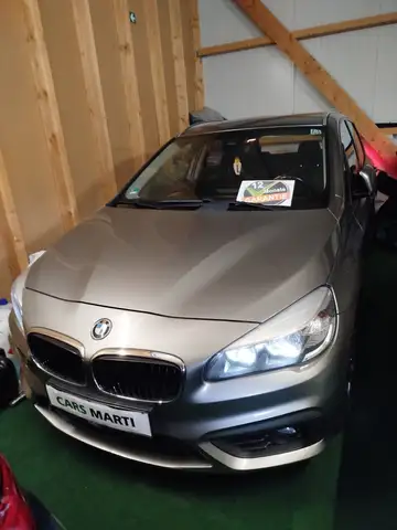 BMW 218 2er Active Tourer 218i Active Tourer