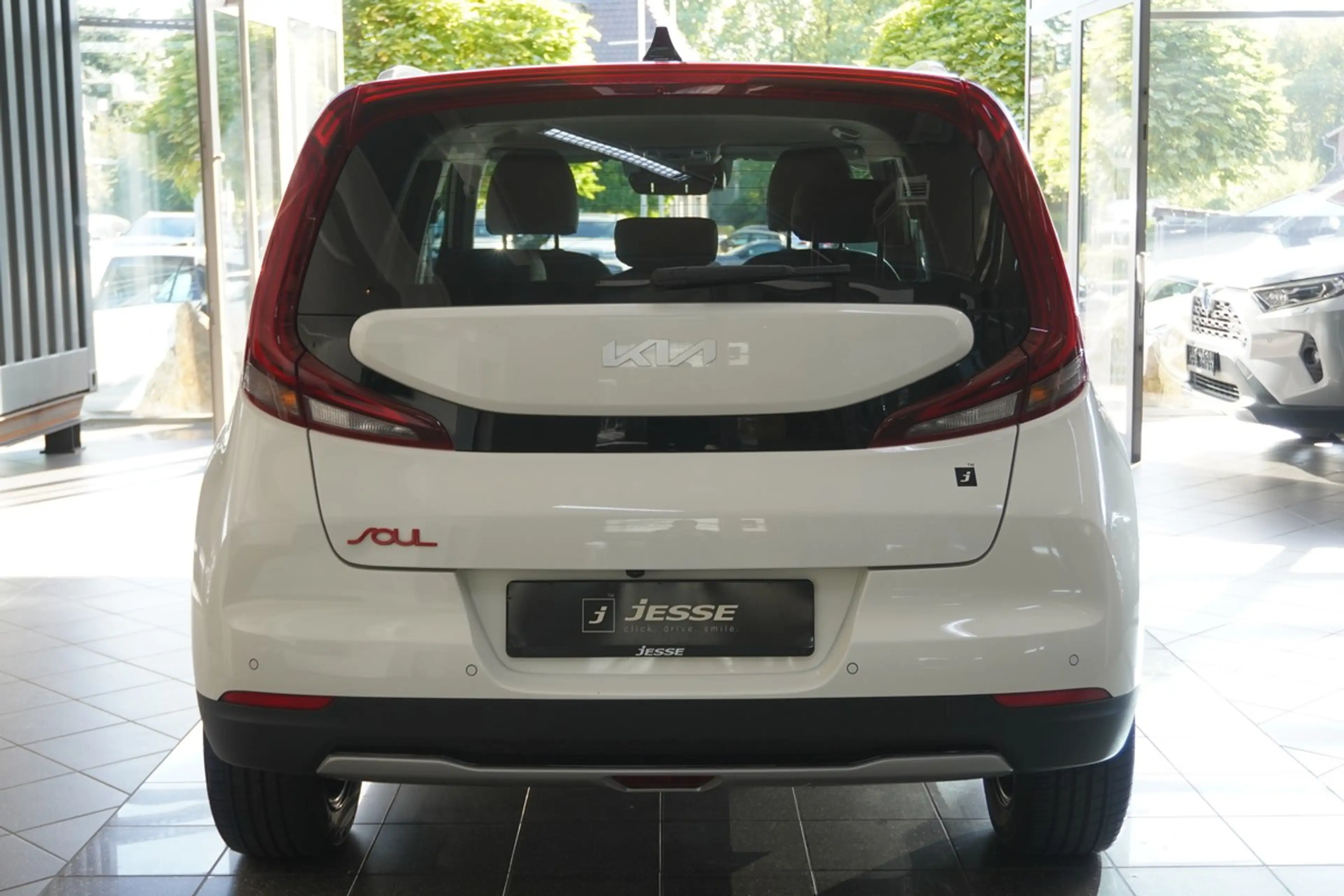 Kia Soul e-Soul Spirit 64kWh Wärmepumpe LED HUD ACC — photo 7