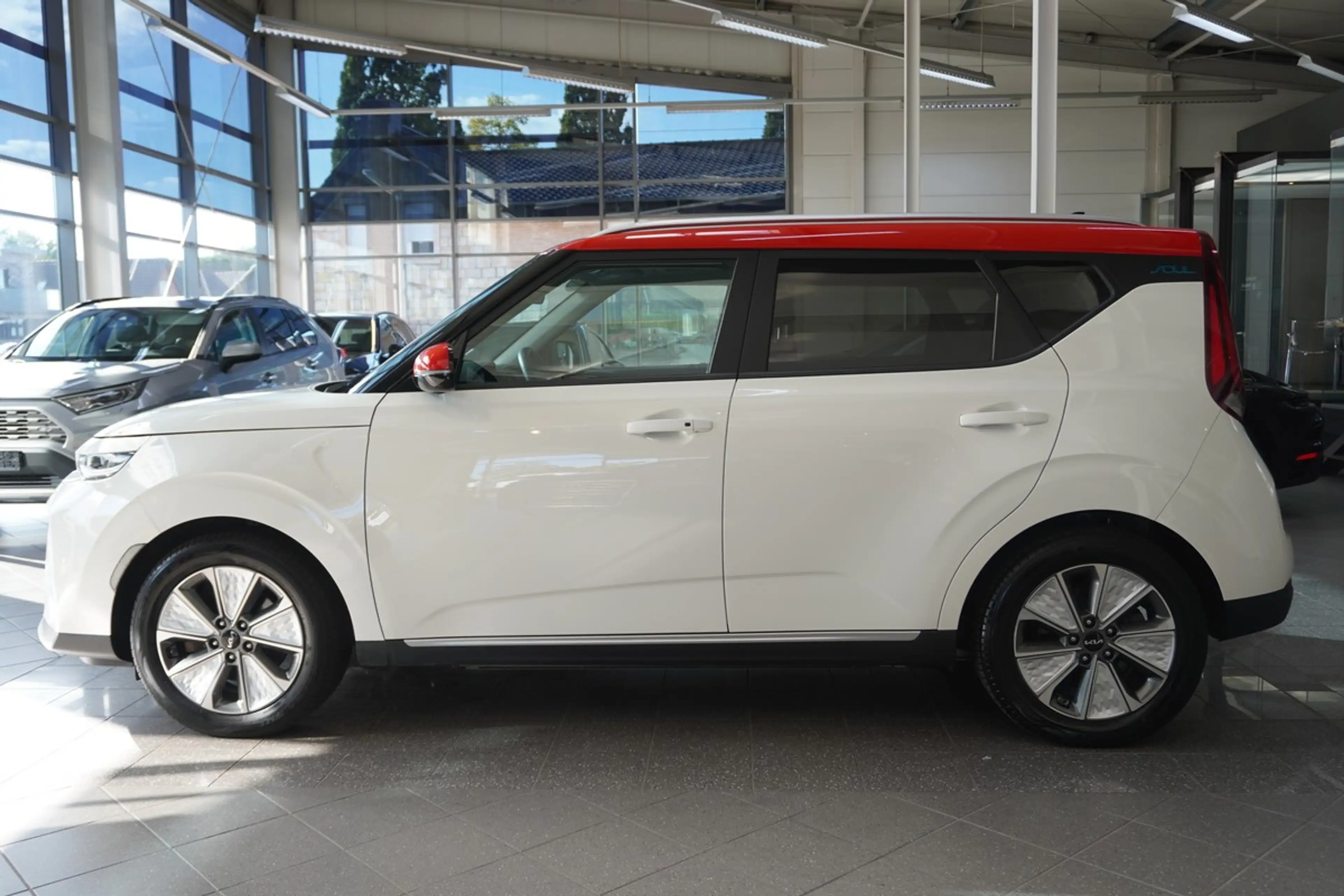 Kia Soul e-Soul Spirit 64kWh Wärmepumpe LED HUD ACC — photo 9