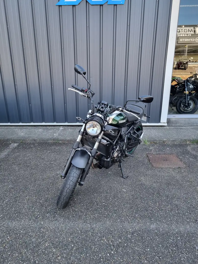 Yamaha XSR 700 Vert - 2