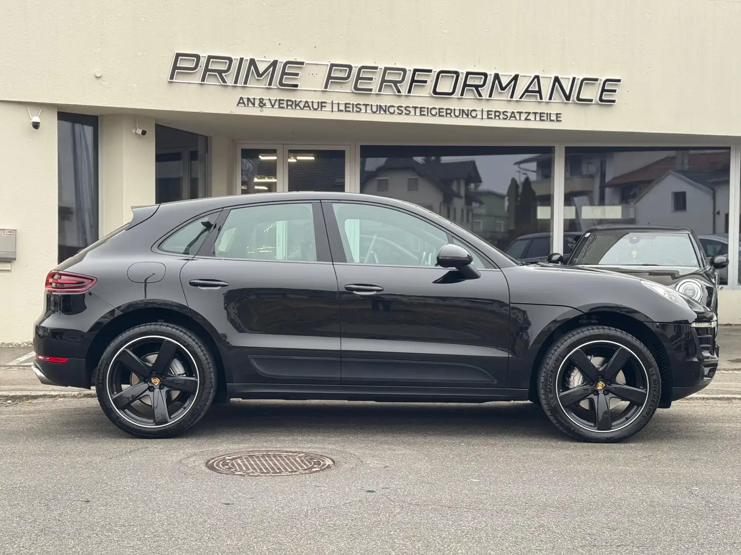 Porsche Macan S "21 ZOLL SPORT CLASSIC FELGEN" Schwarz - 2