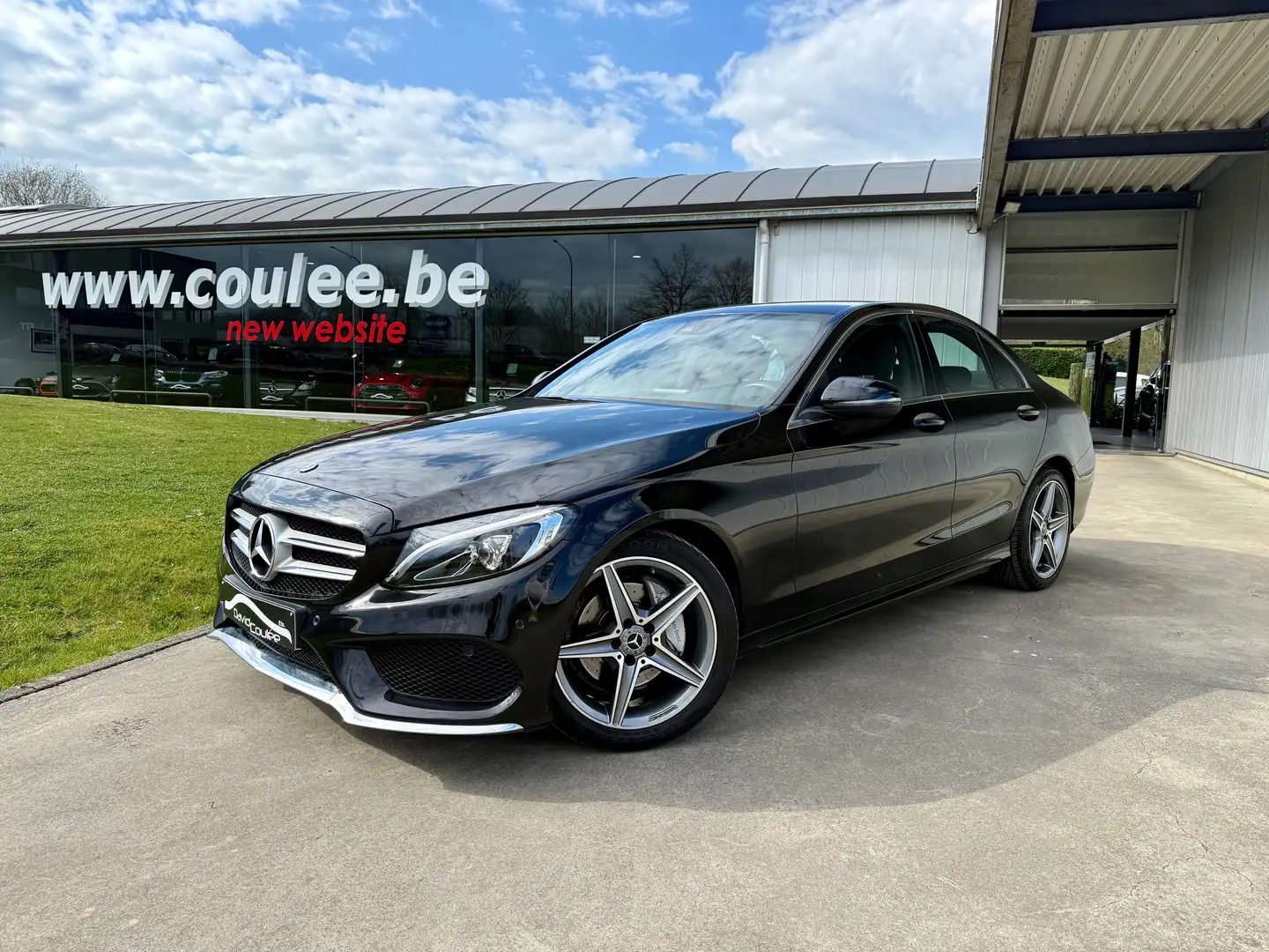 Mercedes-Benz C 180 Boite auto, 57 025km, Pack AMG, Attelage amovible Zwart - 1