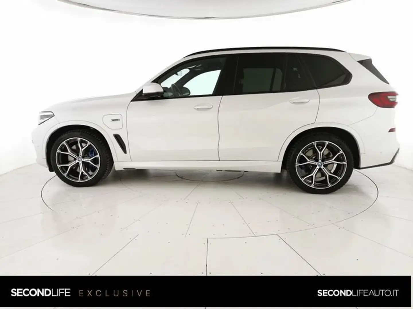 BMW X5 xdrive45e xLine auto Bianco - 2