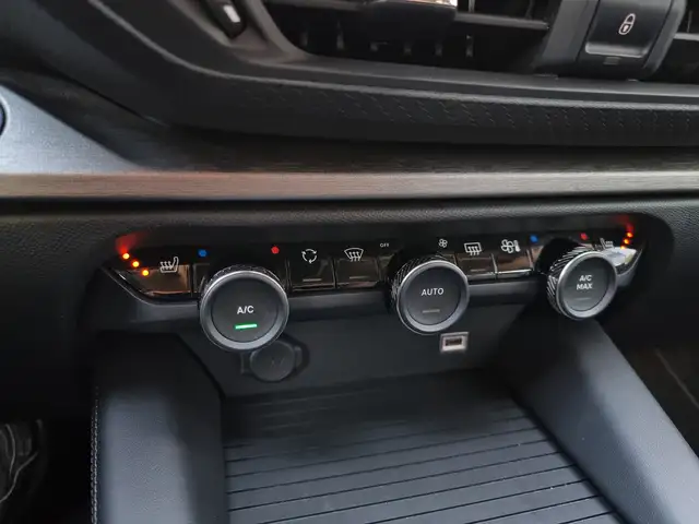 Citroen C5 X view 26