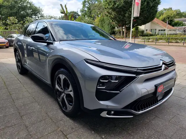 Citroen C5 X view 12
