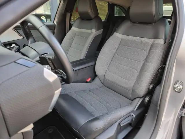 Citroen C5 X view 14