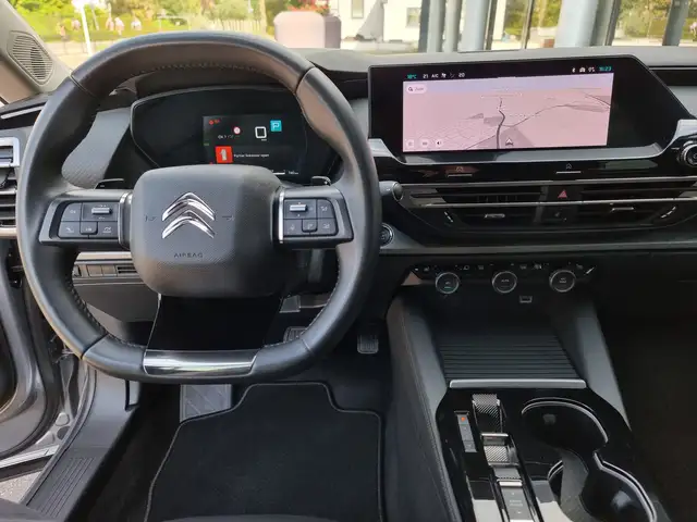 Citroen C5 X view 15