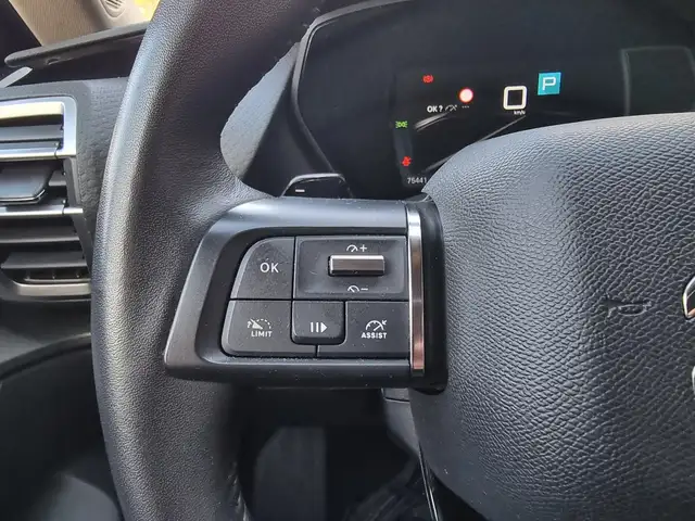 Citroen C5 X view 27