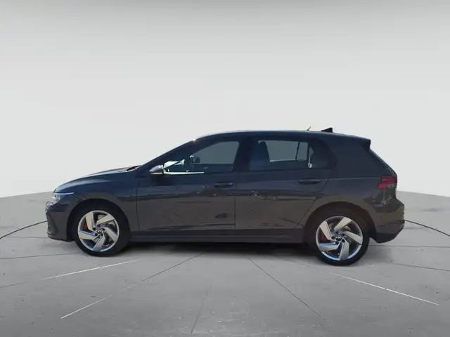 Volkswagen Golf view 6