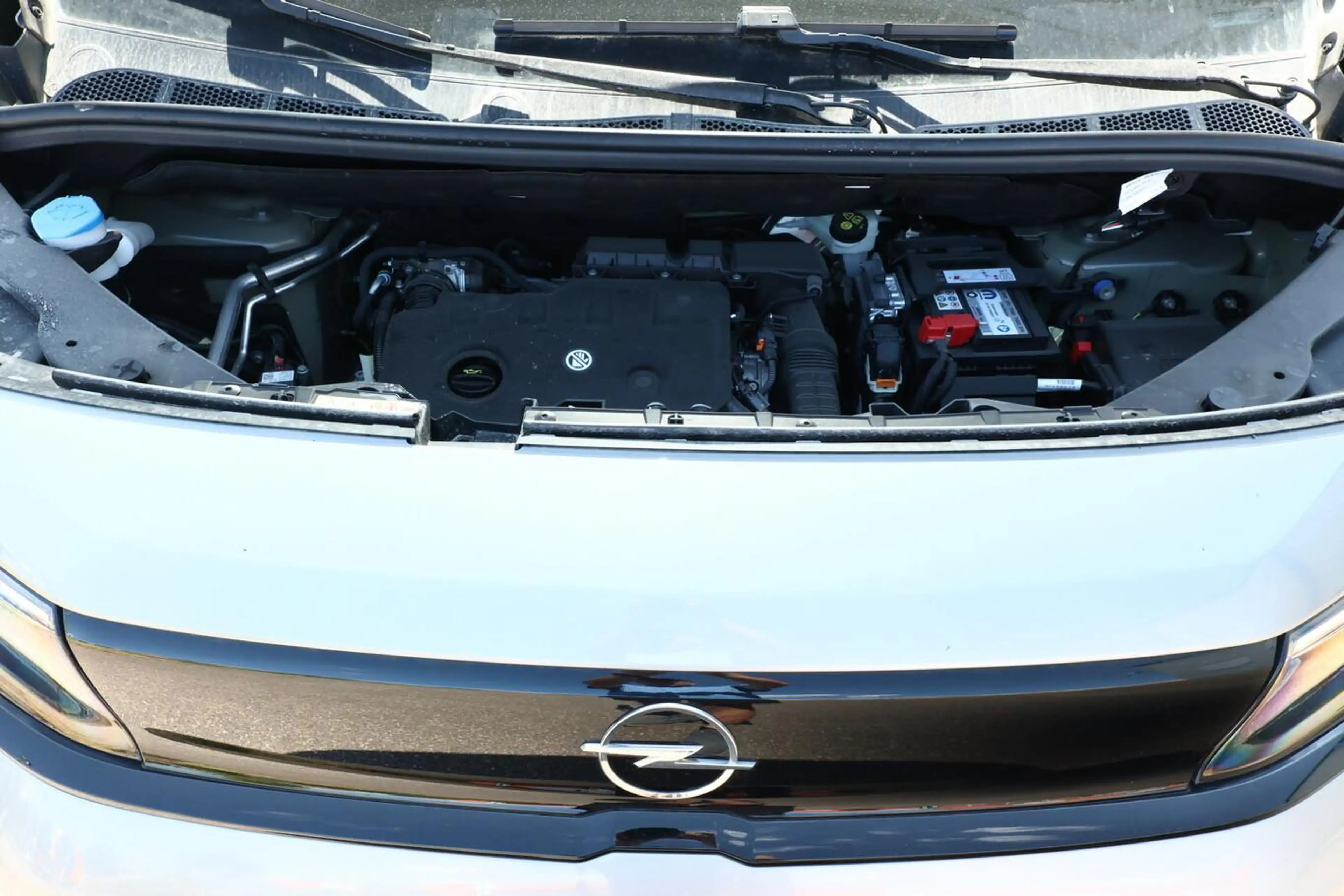 Opel Combo GS AT8 Pano Klimaaut LHZ IntelliLux Kam 96 kW (... — photo 12