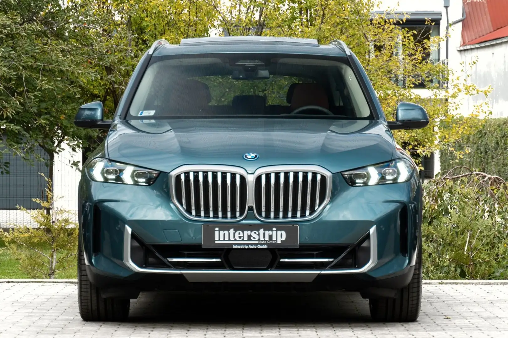 BMW X5 50e DR.ASS.PRO.PANORAMA.H/K.LUFTFEDER.AHK.22" Bleu - 2