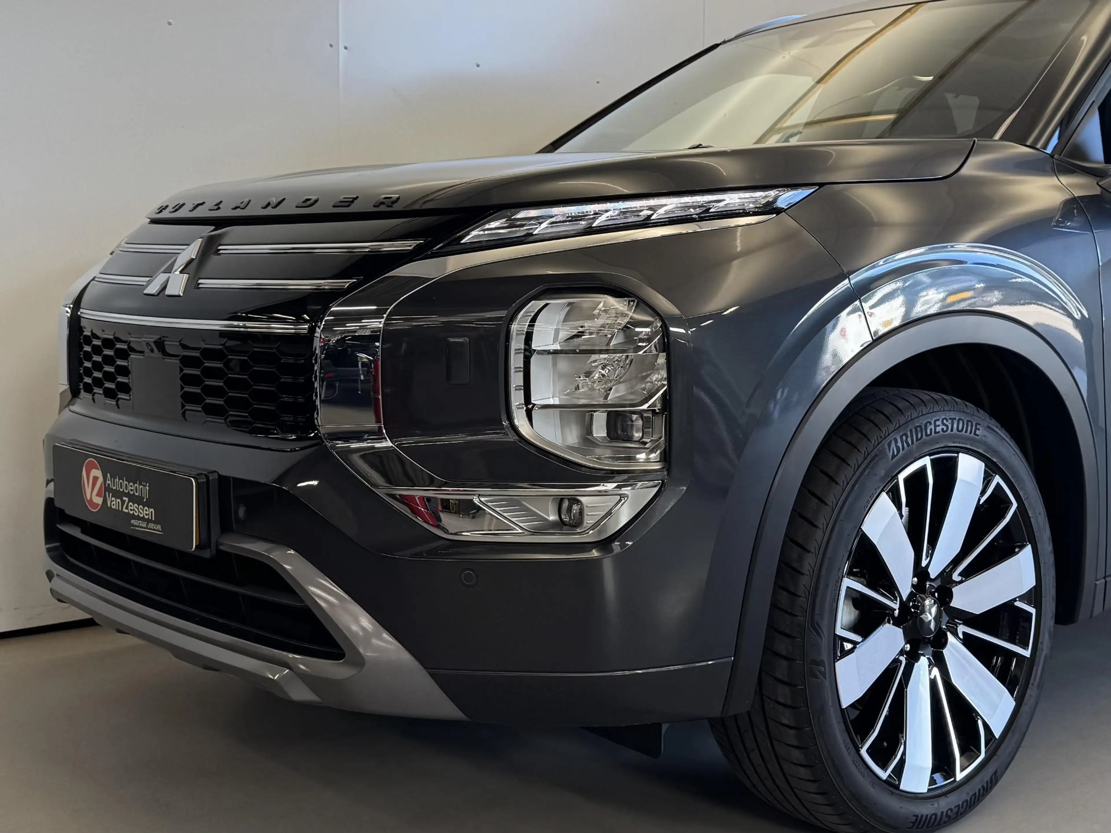 Mitsubishi Outlander 2.4 PHEV Instyle | Stoelkoeling | Trekhaak | Panor — photo 3