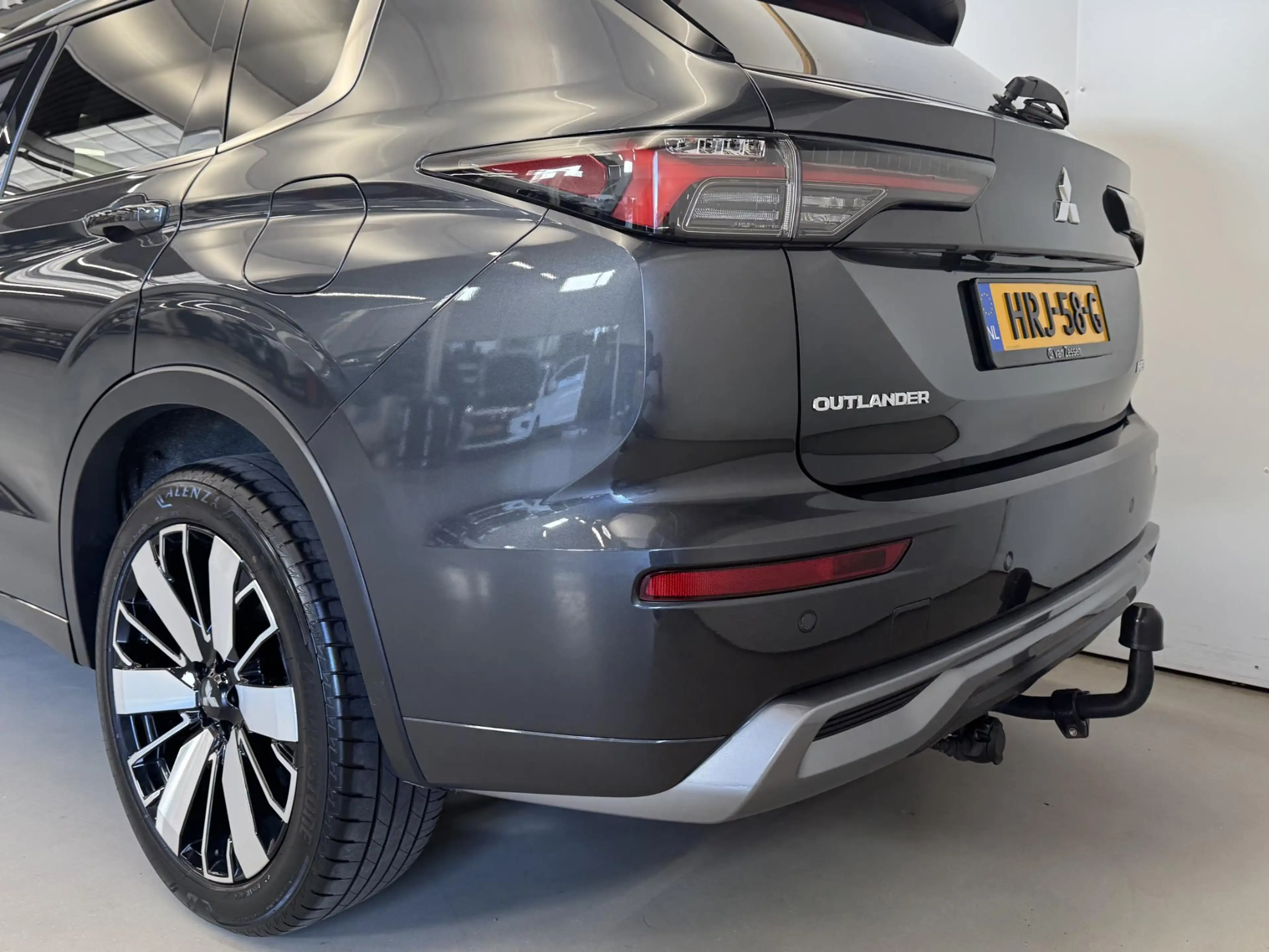 Mitsubishi Outlander 2.4 PHEV Instyle | Stoelkoeling | Trekhaak | Panor — photo 5