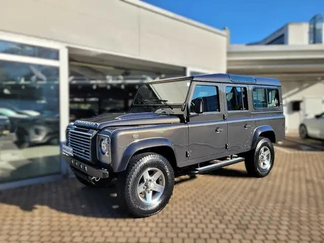 Land Rover Defender 110 SE Station Wagon*LED*Premium Lederpaket*7 Sitz