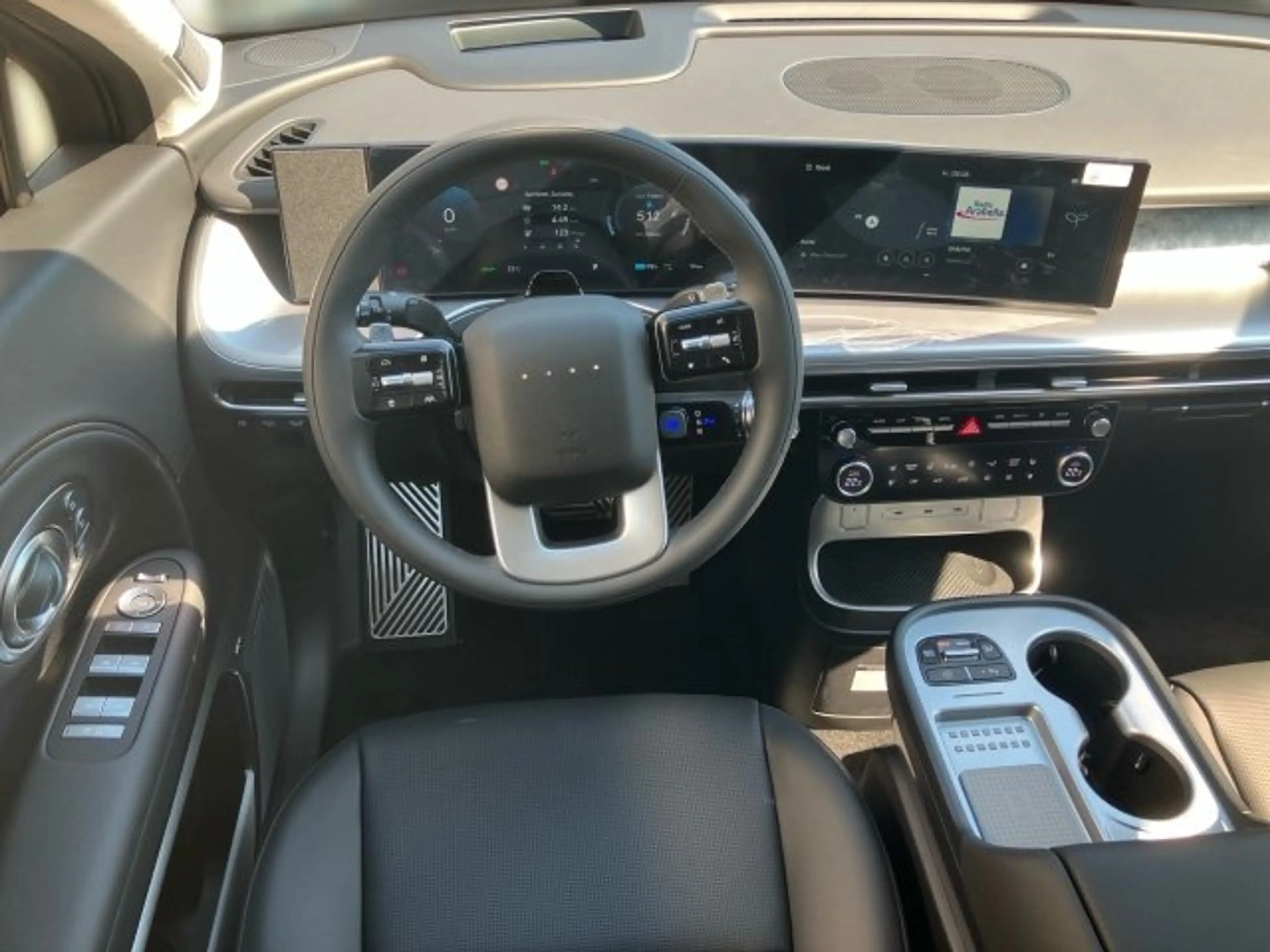 Hyundai IONIQ 9 Calligraphy 110 kWh 4WD — photo 7