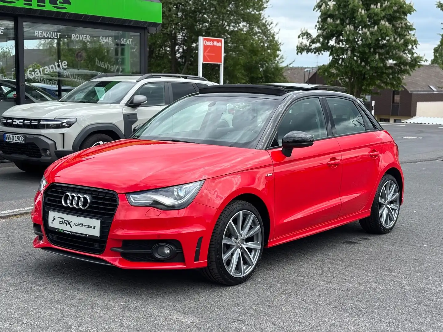 Audi A1 Sportback S-Line admired *NAVI**XENON**PANO* Rot - 1