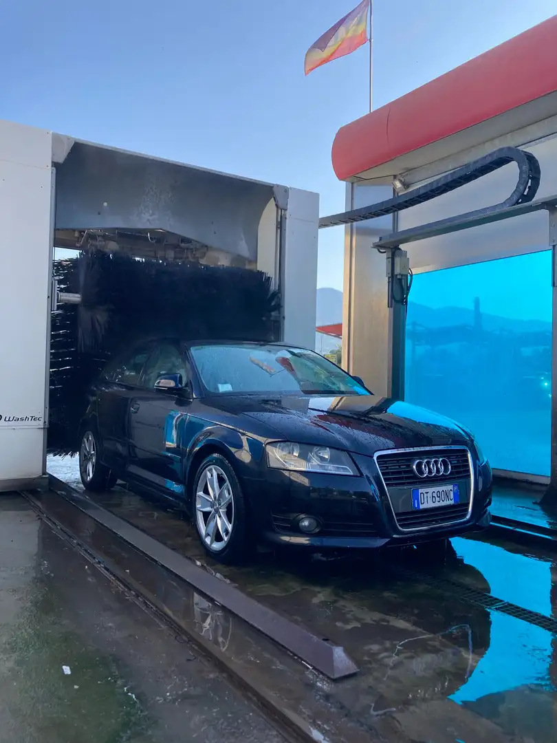 Audi A3 Sportback 2.0 tdi Ambition fap (ok neopatentati) - 1