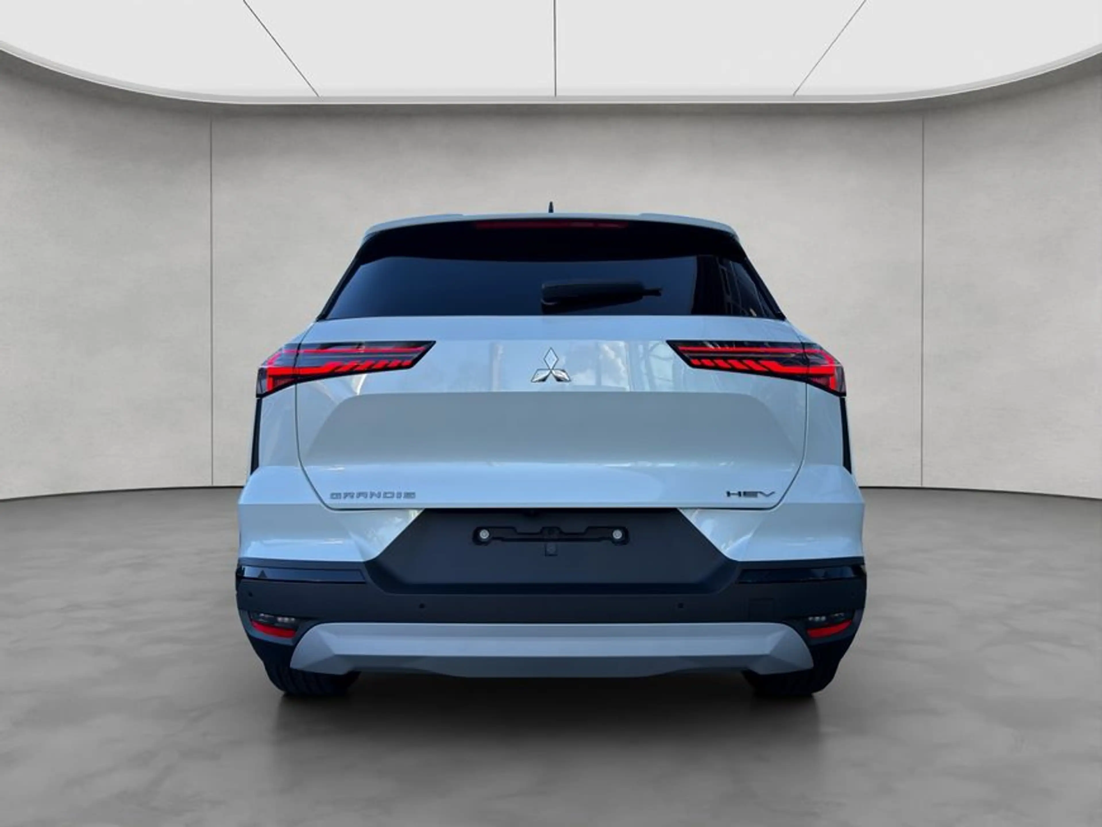 Mitsubishi Grandis 1.8 Hybrid INTRO EDITION — photo 4