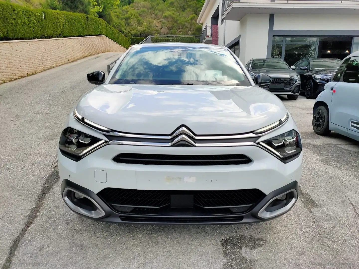 Citroen C4 PureTech 130 S&S Max Blanc - 2