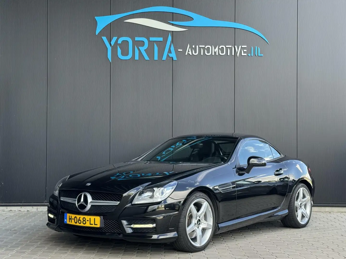 Mercedes-Benz SLK 200 AMG STYLING*NEK- EN STOELVERWARMING* Schwarz - 1