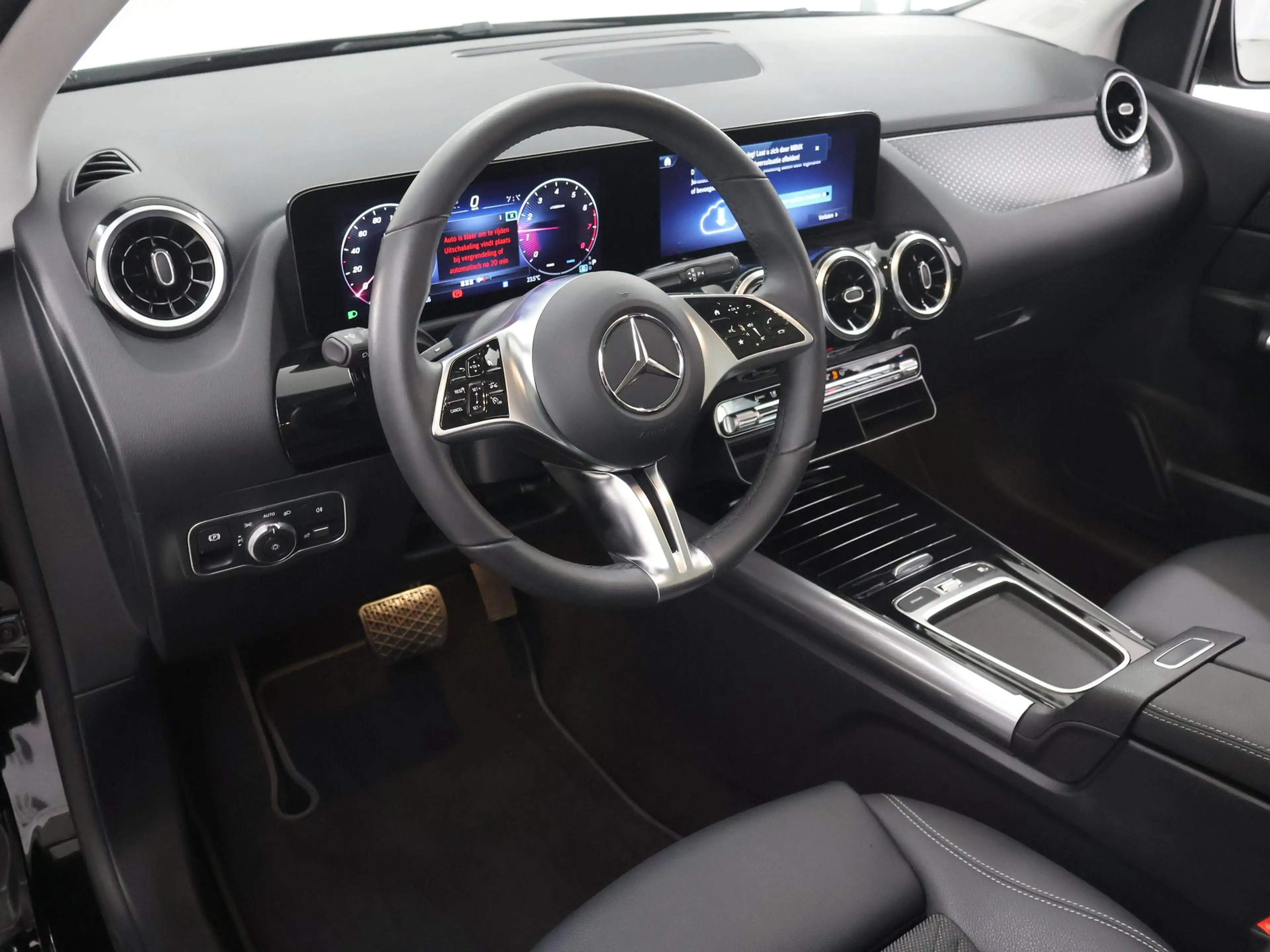 Mercedes-Benz B 200 Luxury Line | Panoramadak | Stoelverwarming | Wide — photo 7