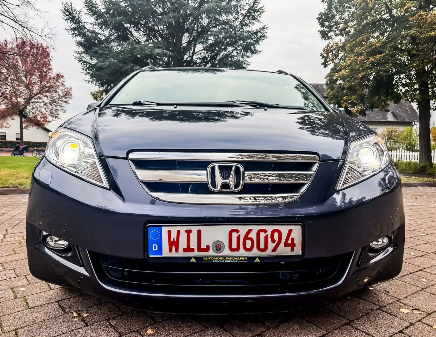 Honda FR-V 2.2 CTDi Executive*Schiebedach*Tempomat*Xen Grau - 2