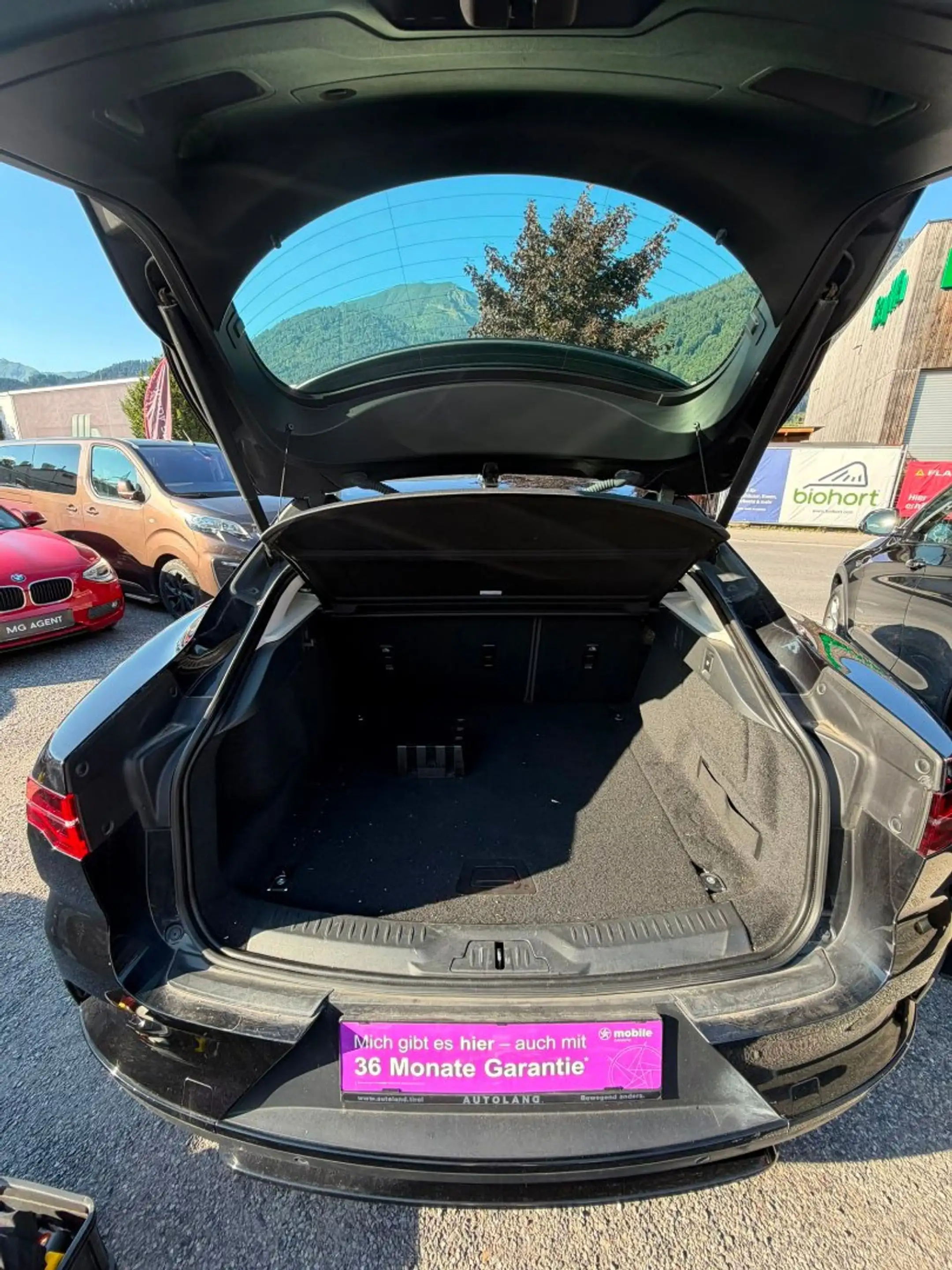 Jaguar I-Pace I-PACE EV400 S AWD — photo 7