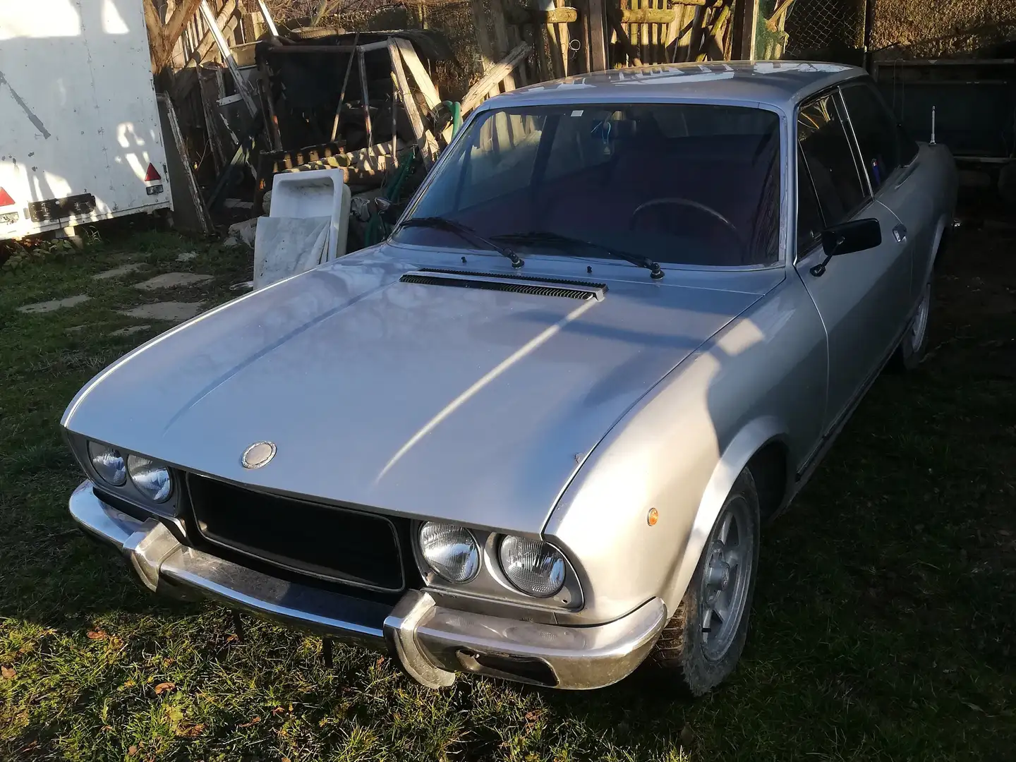 Fiat 124 Coupè Sport Coupé Stříbrná - 1